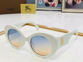 Picture of Burberry Sunglasses _SKUfw50790974fw